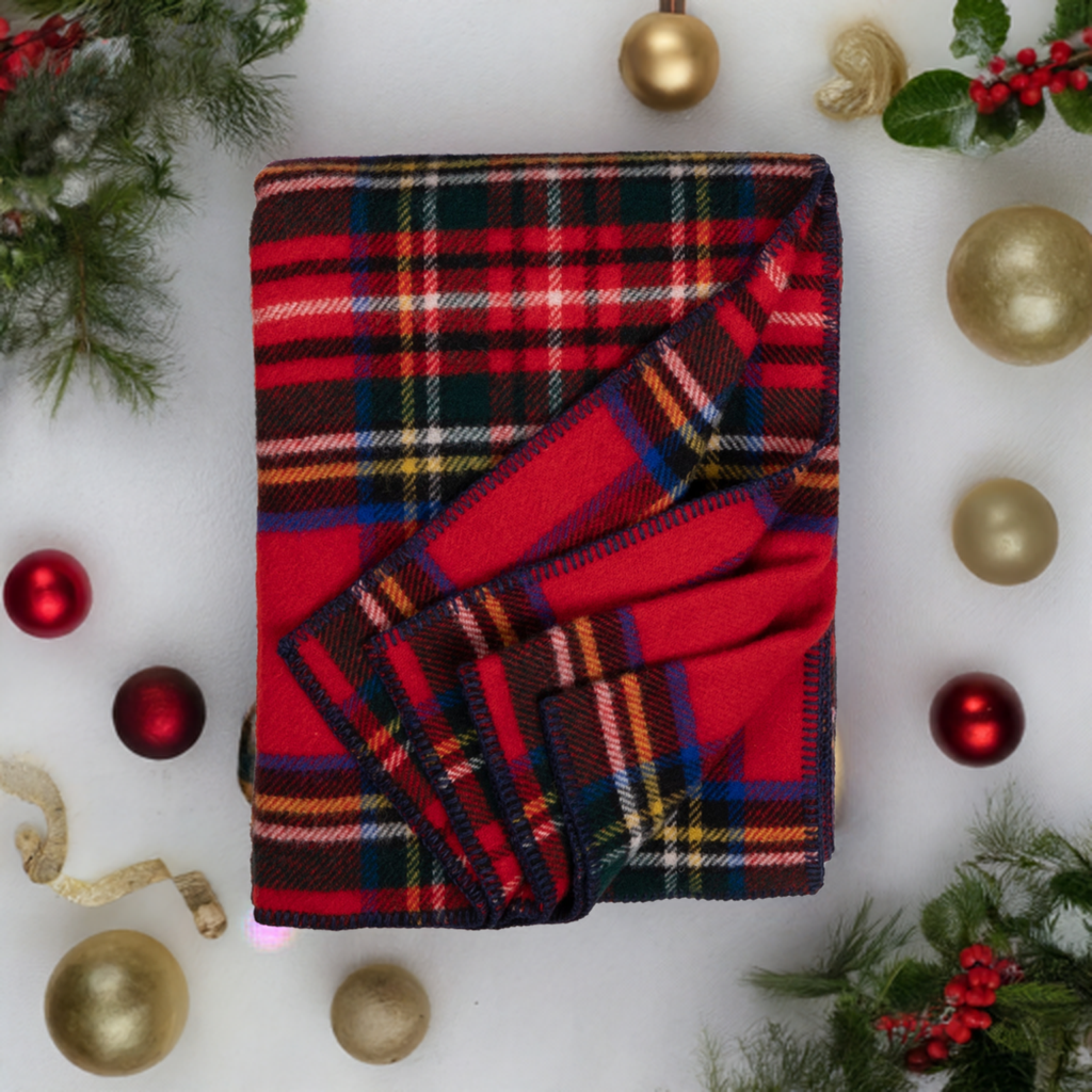 Trimmings of Tartan! A Very Scottish Christmas with Prince of Scots Highland Tweeds and Victoria Magazine