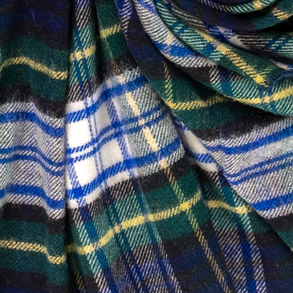 Highland Tweeds BIG Throw ~ Dress Gordon ~-Throws and Blankets-[bar code]-BIGThrowDressGordon-Prince of Scots