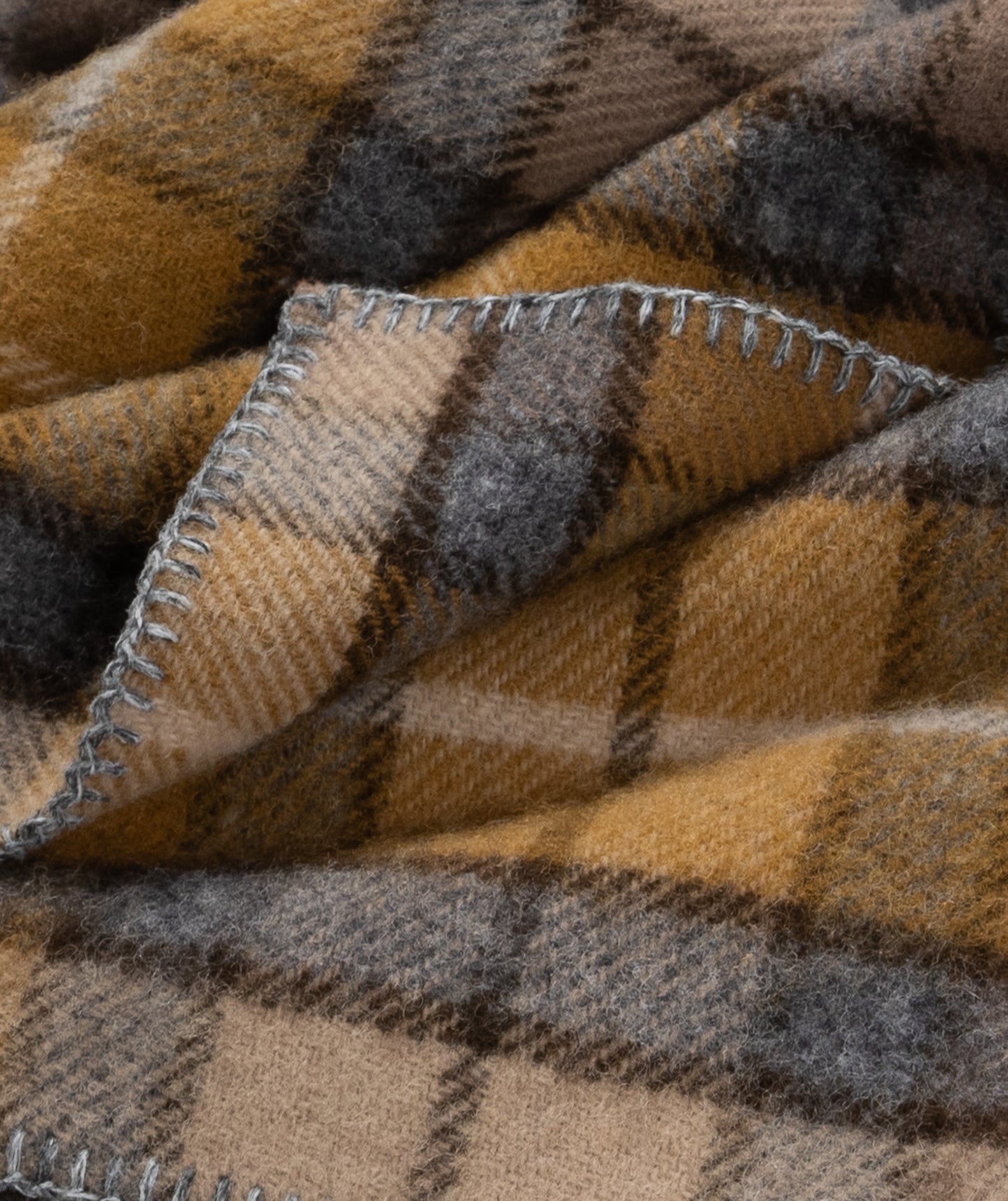 Highland Tweeds BIG Throw ~Natural Buchanan ~-Throws and Blankets-[bar code]-Prince of Scots