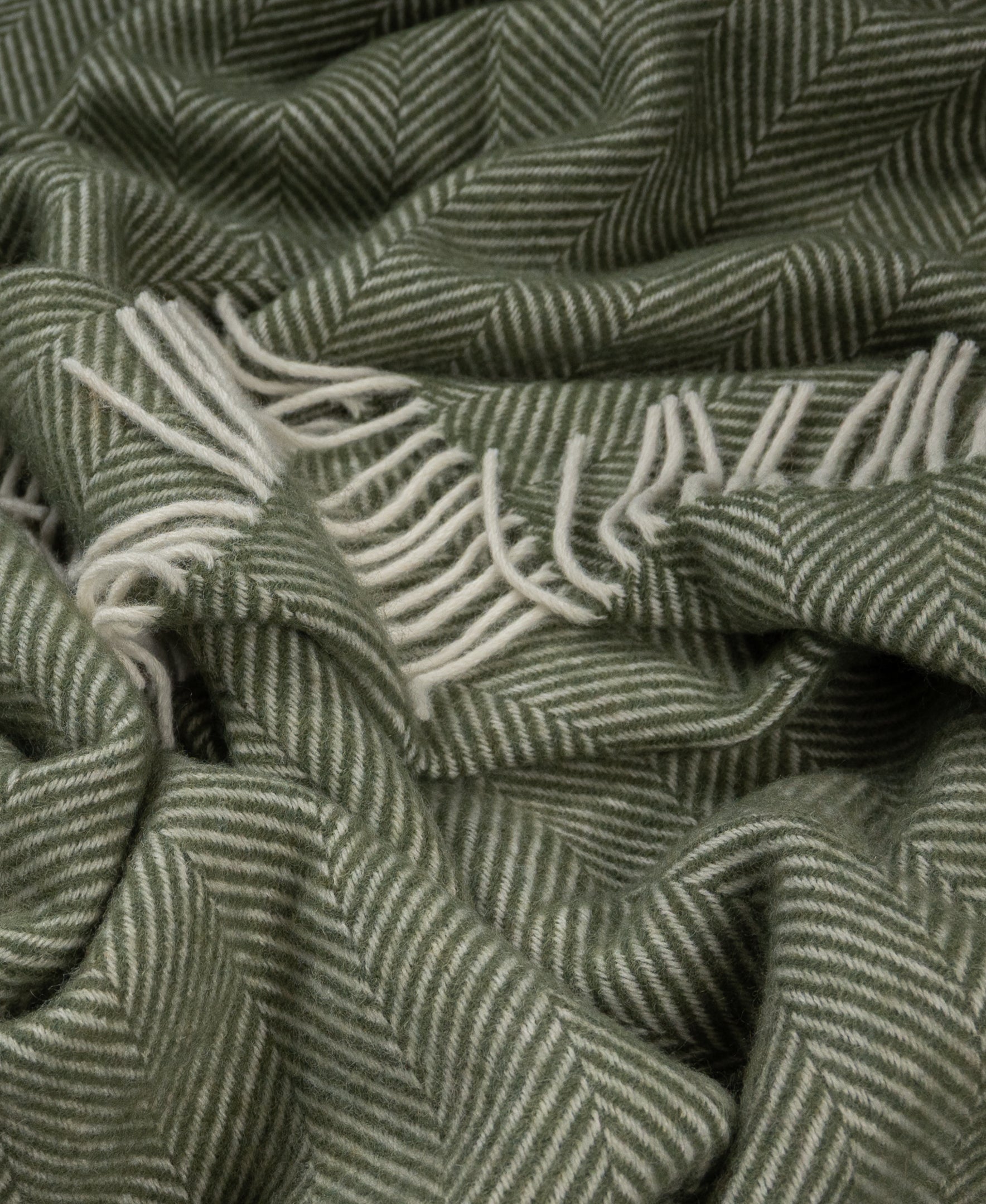 Highland Tweeds Herringbone Pure New Wool Throw ~ Evergreen ~-Throws and Blankets-[bar code]-Prince of Scots
