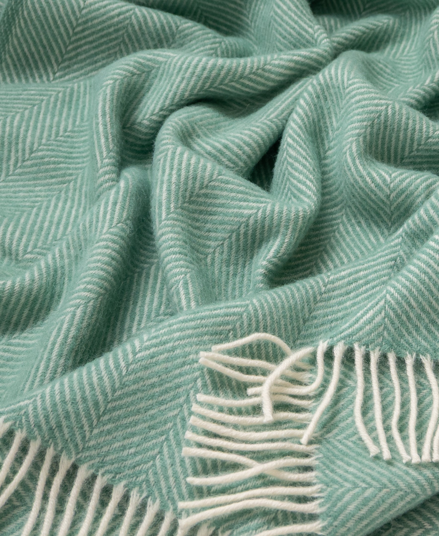 Highland Tweeds Herringbone Pure New Wool Throw ~ Mint ~-Throws and Blankets-[bar code]-Prince of Scots