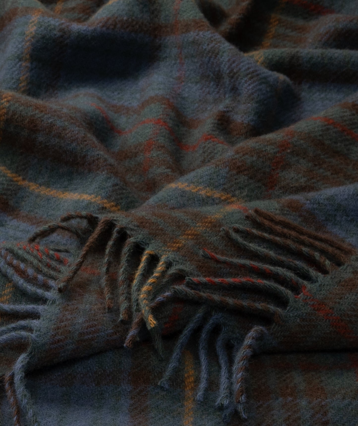Highland Tweeds New Wool Fluffy Throw ~ Antique Hunting Stewart ~-Throws and Blankets-[bar code]-Prince of Scots
