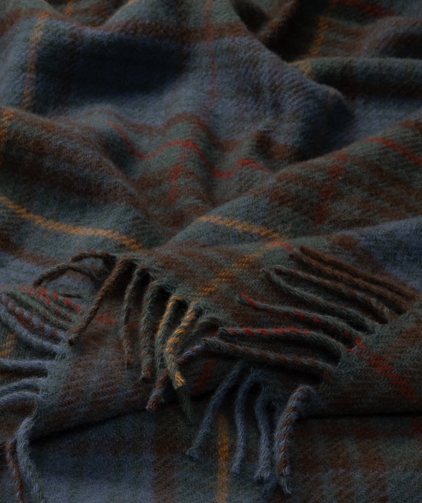 Highland Tweeds New Wool Fluffy Throw ~ Antique Hunting Stewart ~-Throws and Blankets-[bar code]-Prince of Scots