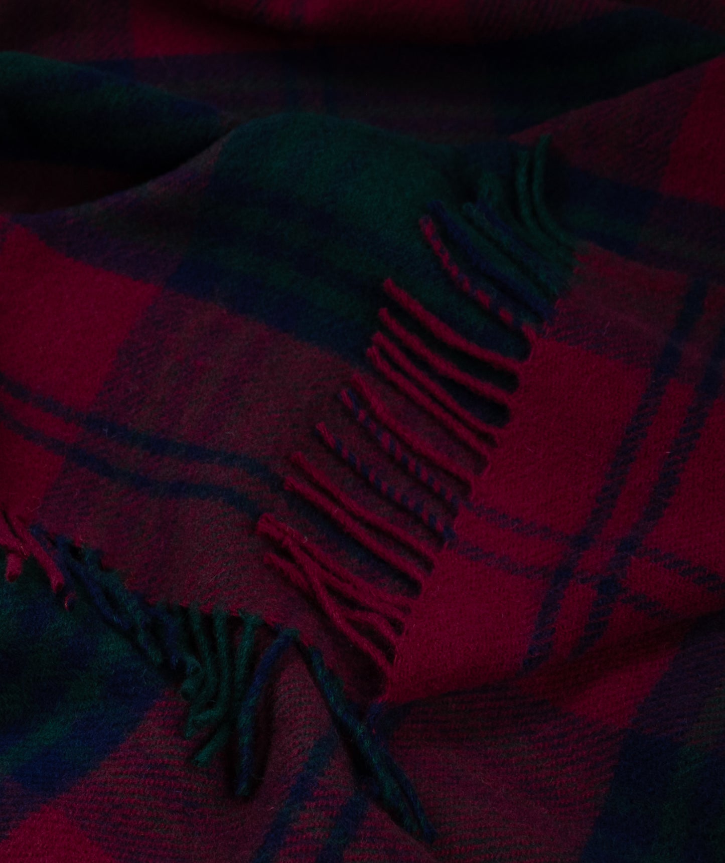 Highland Tweeds Pure New Wool Fluffy Throw ~ Lindsay ~-Throws and Blankets-[bar code]-Prince of Scots