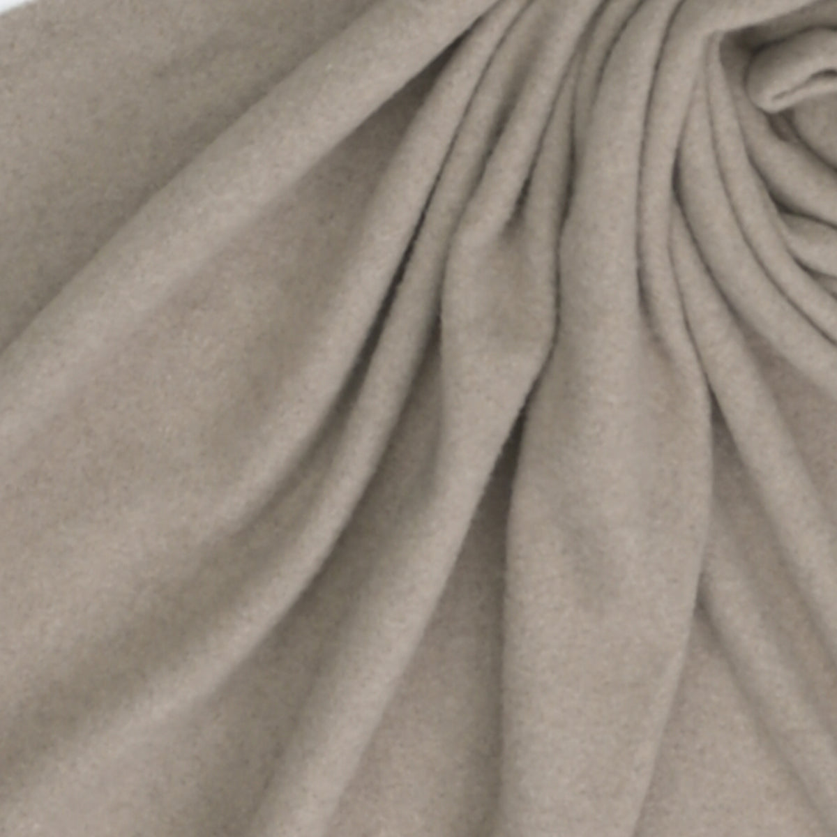 Gentlemen's Cashmere Throw ~ Cashmere Beige