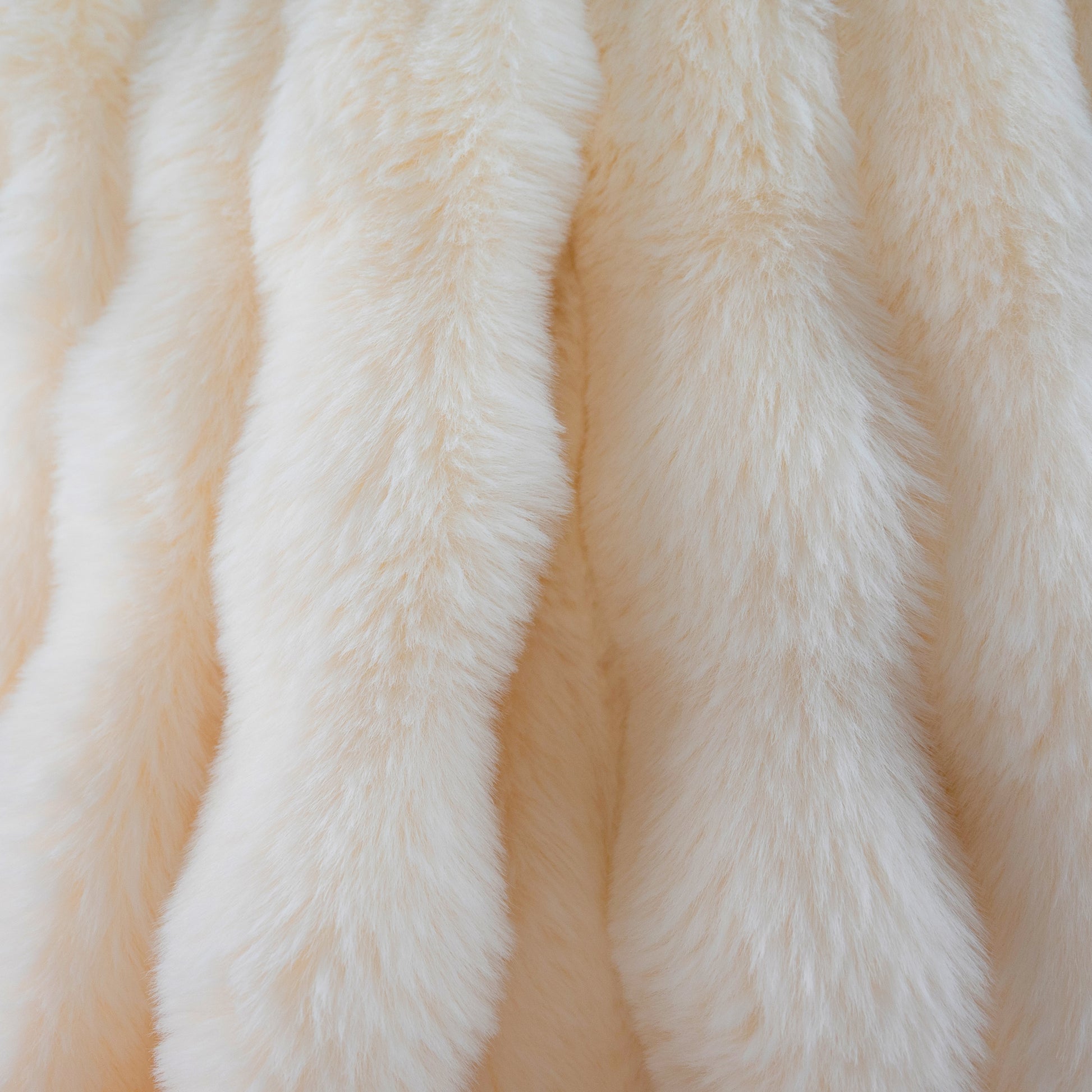 Southampton Home Cloud Throw ~ Champagne Mist ~-Throws and Blankets-[bar code]-Prince of Scots