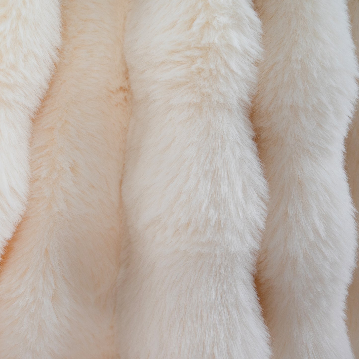 Southampton Home Cloud Throw ~ Champagne Mist ~-Throws and Blankets-[bar code]-Prince of Scots