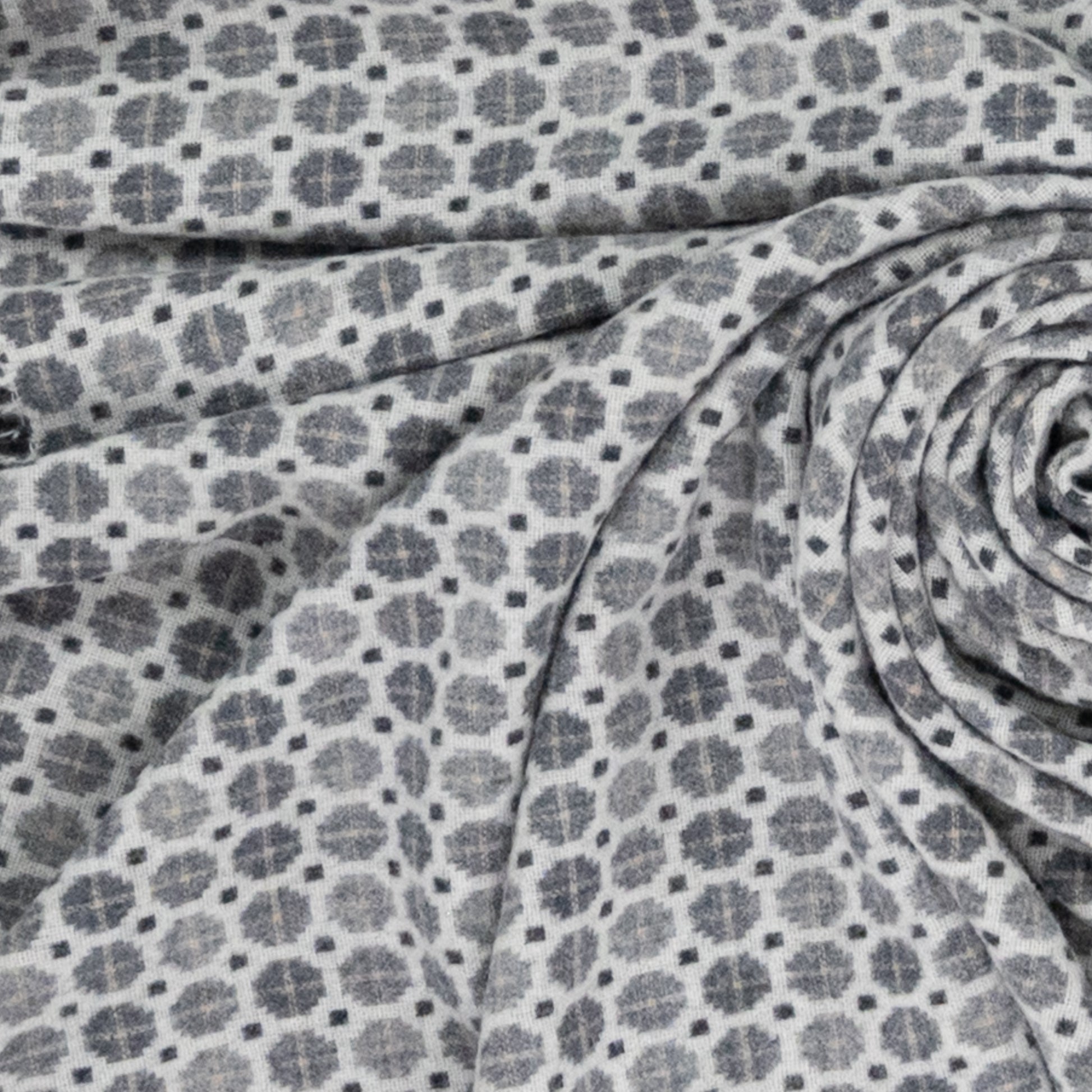 Southampton Home Merino Wool Medallion (Grey)-Throws and Blankets-[bar code]-Prince of Scots