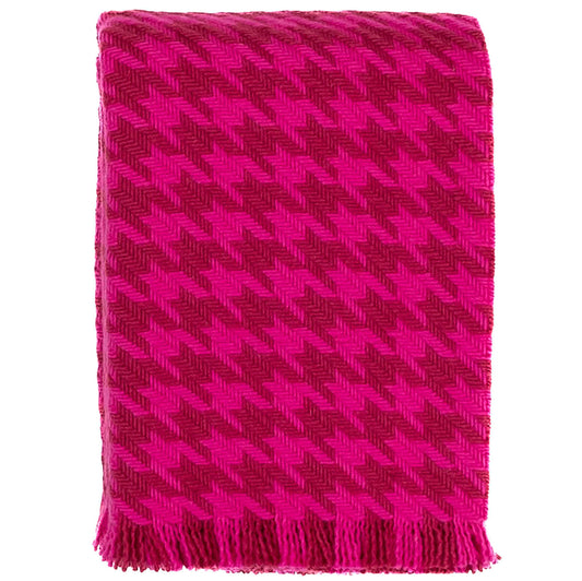 Southampton Home Naturally Weighted Houndstooth Throw ~Pink ~-Blankets-[bar code]-PinkHoundstooth-Prince of Scots