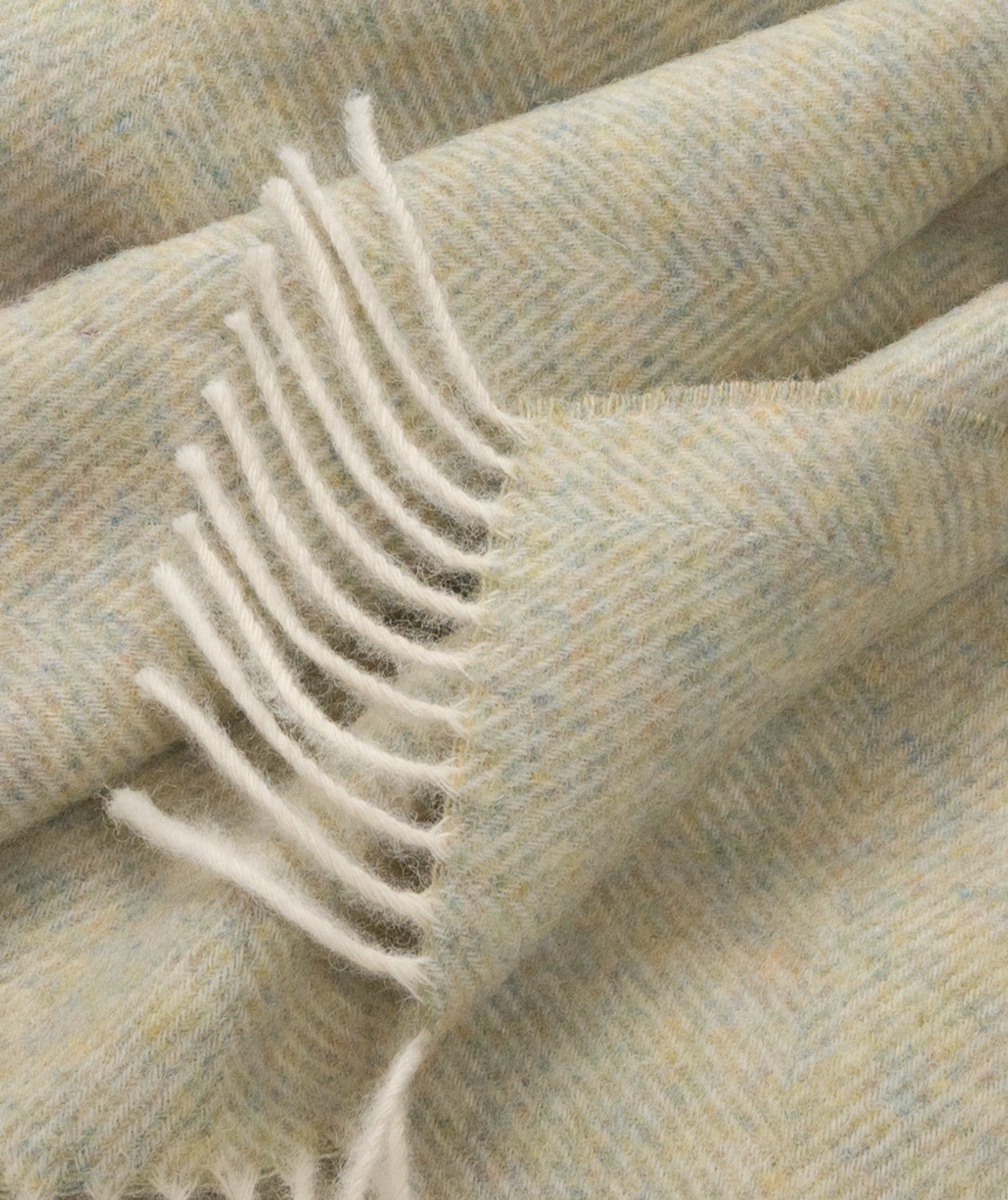 Southampton Home Shetland Lambswool Herringbone Throw – Meadow | Woven in England-Throws and Blankets-[bar code]-Prince of Scots