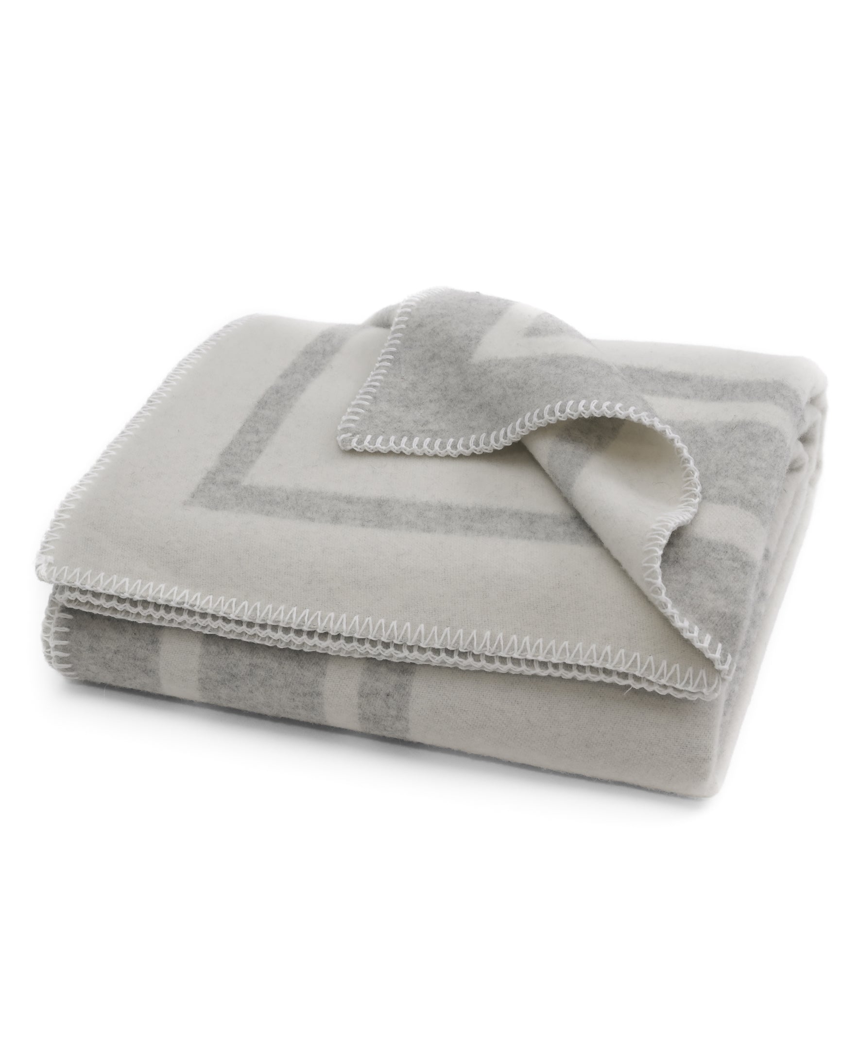 The Royal Mane Throw – Extra-Fine Italian Merino Wool | 57" x 69"-Throws and Blankets-[bar code]-Prince of Scots